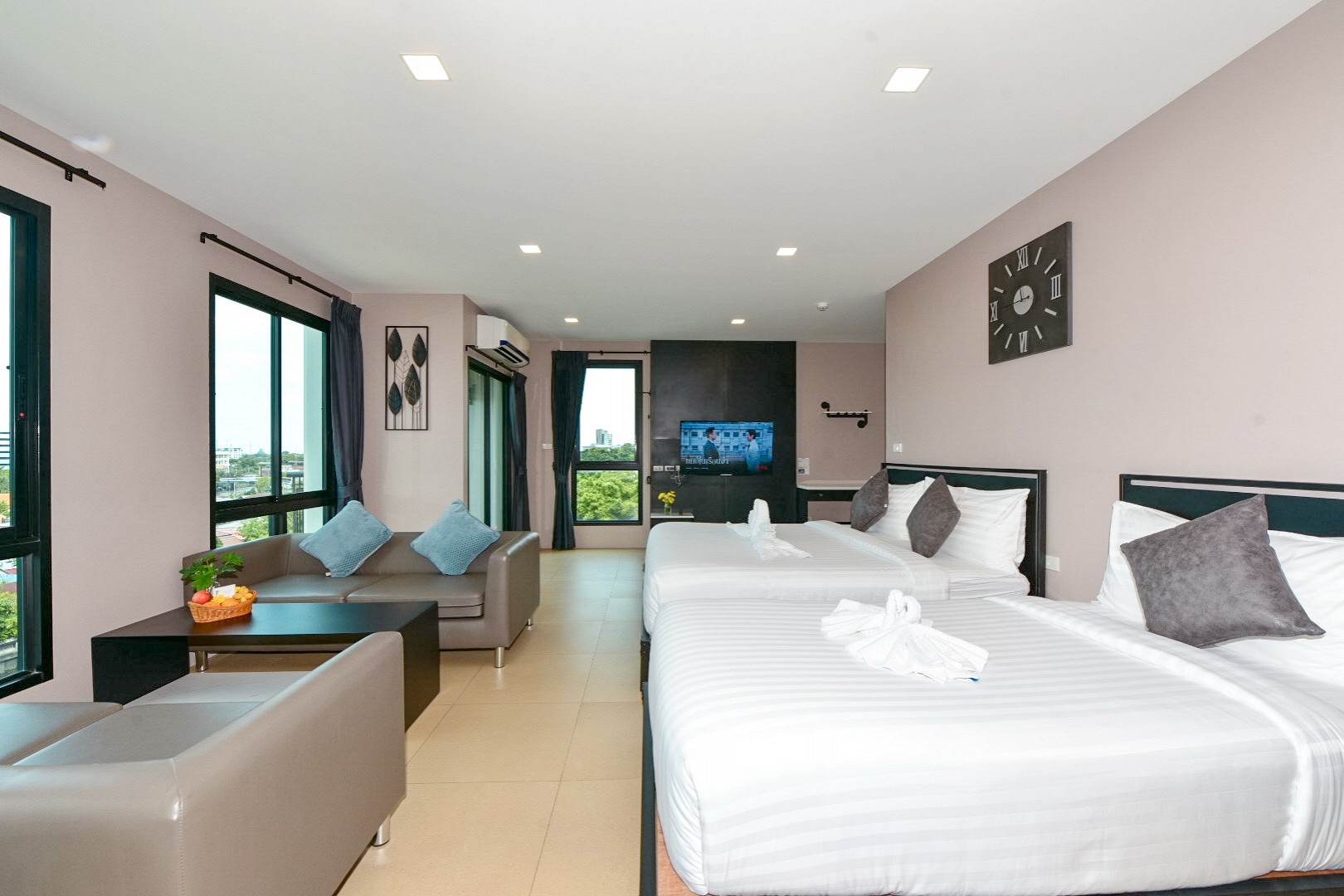 Norn Canalside Hotel