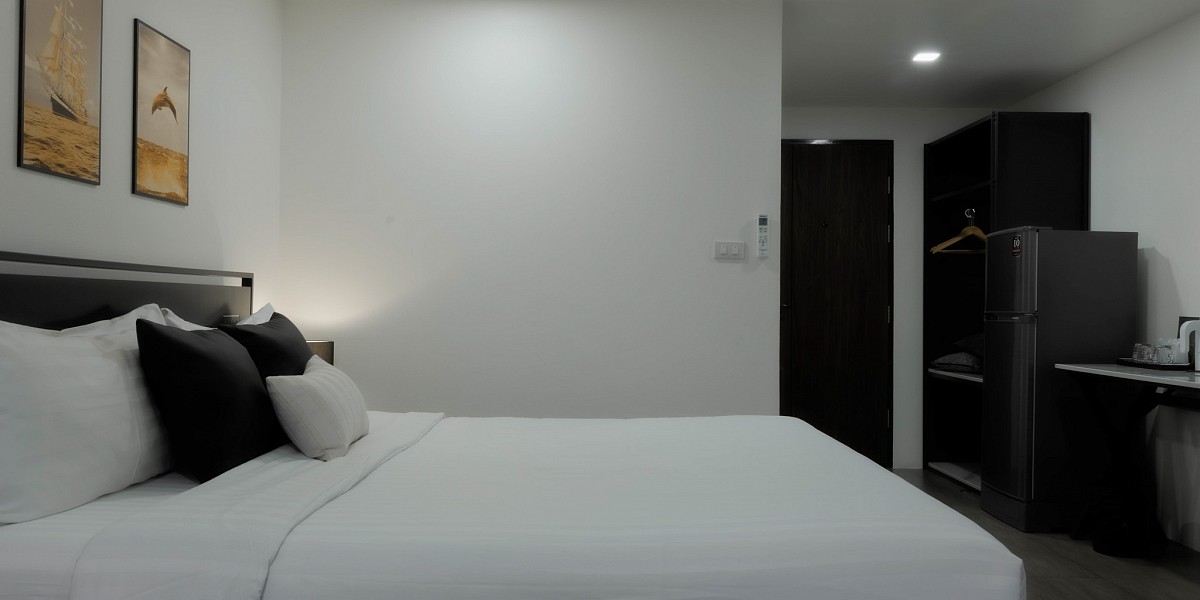 Deluxe Balcony Room