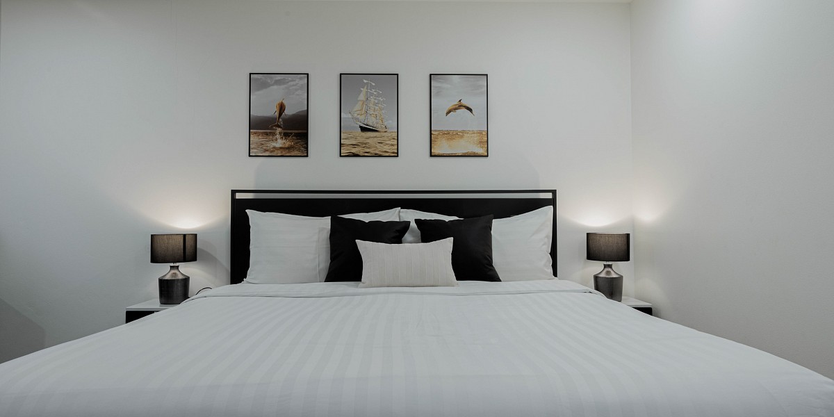 Deluxe Balcony Room