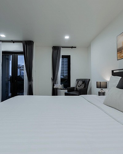 Deluxe Balcony Room